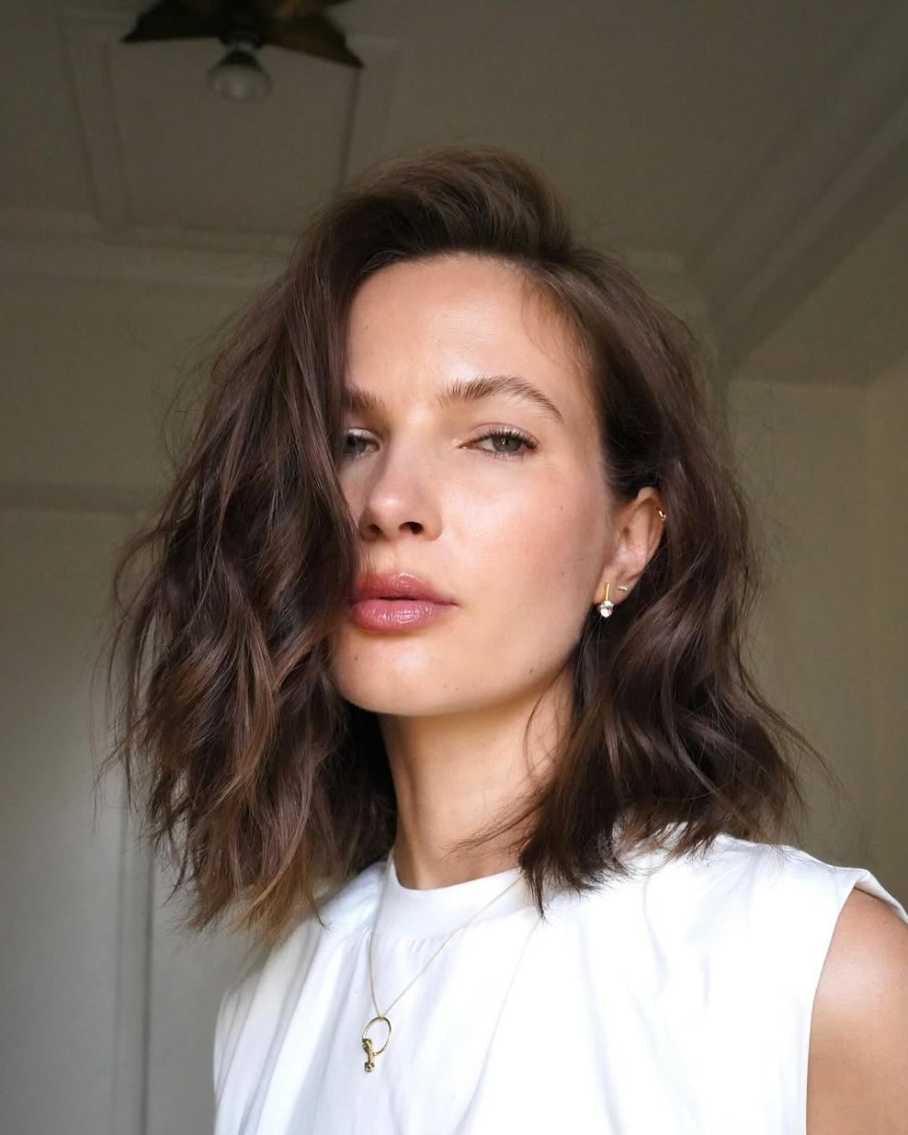 2. Effortlessly Textured Choppy Bob