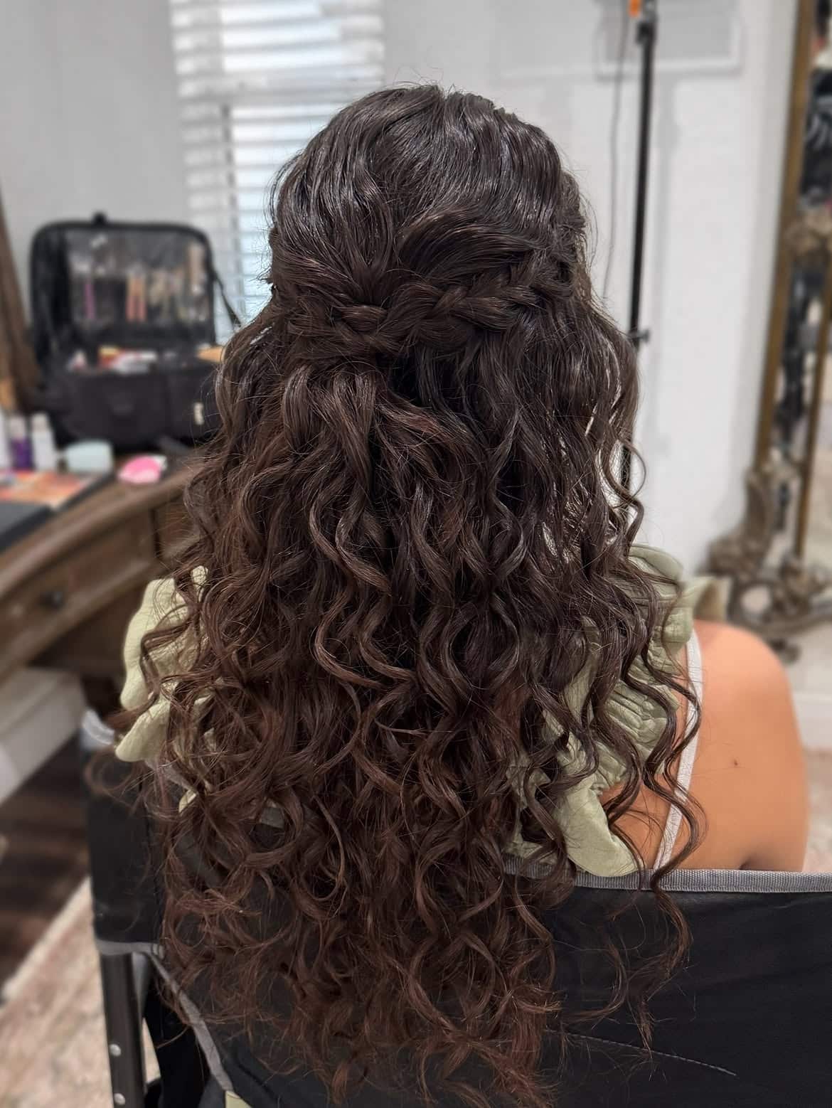 6 Stunning Wedding Hairstyles Brides Will Obsess Over in 2024