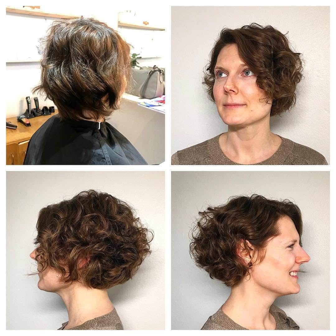 2. Effortlessly Textured Curly Bob